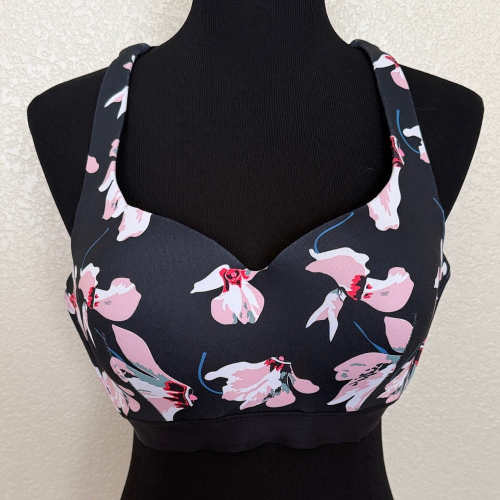 Floral Print Sports Bra - Black and Pink